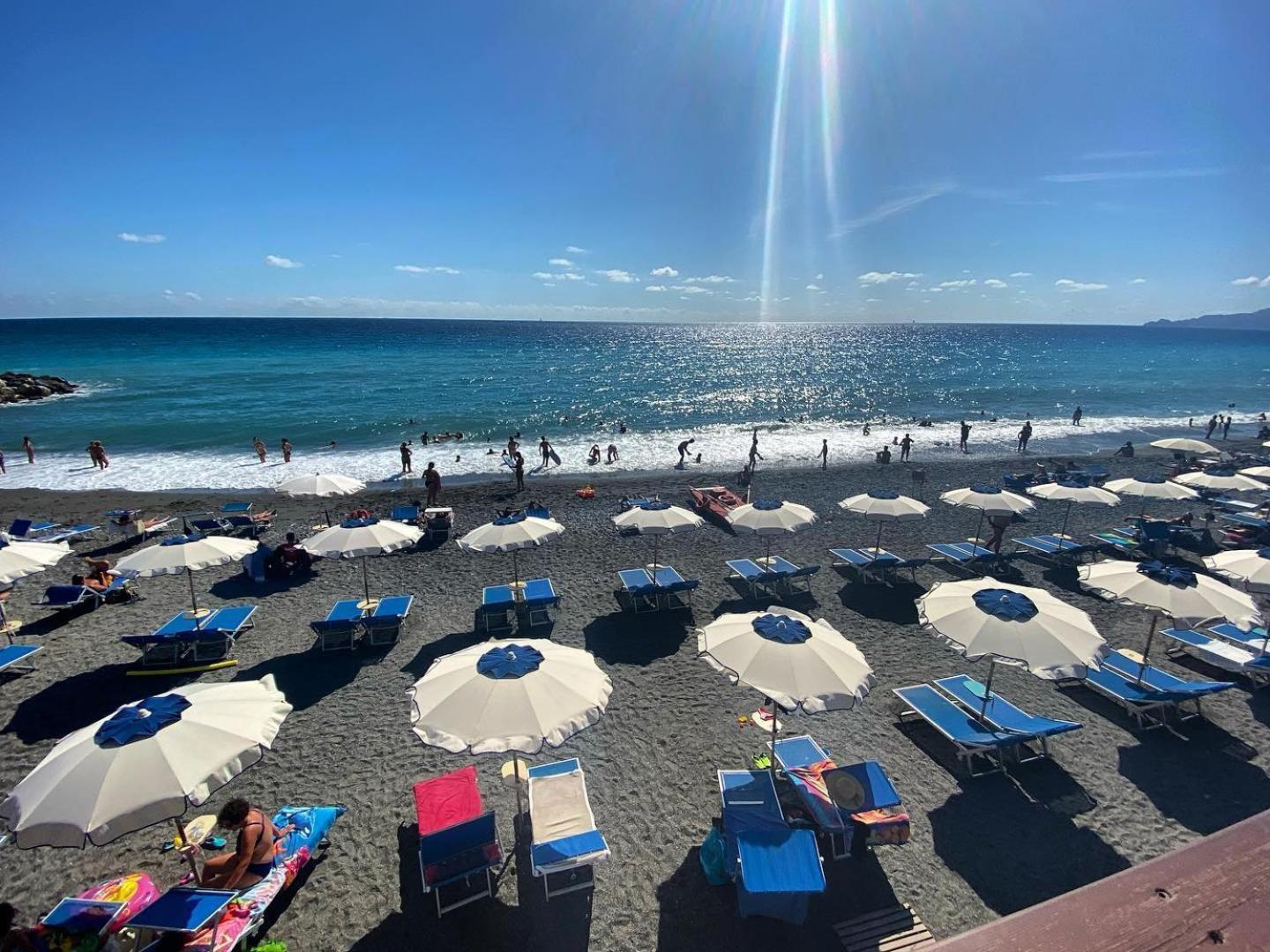 Vila Mare E Monti Janov Exteriér fotografie